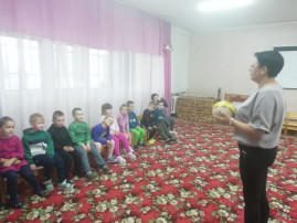 "Профессии в детском саду" "Профессии в детском саду".