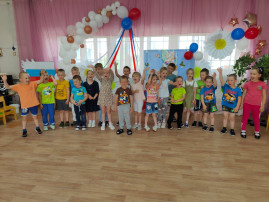 Спортивное развлечение «Россия – мы дети твои!». Спортивное развлечение «Россия – мы дети твои!».